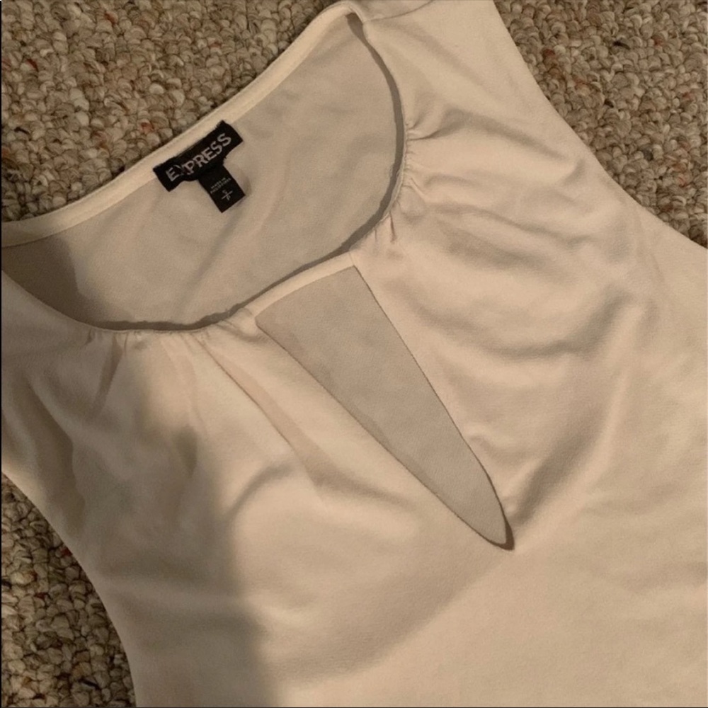 Express Tops Bundle - Picture 5 of 8